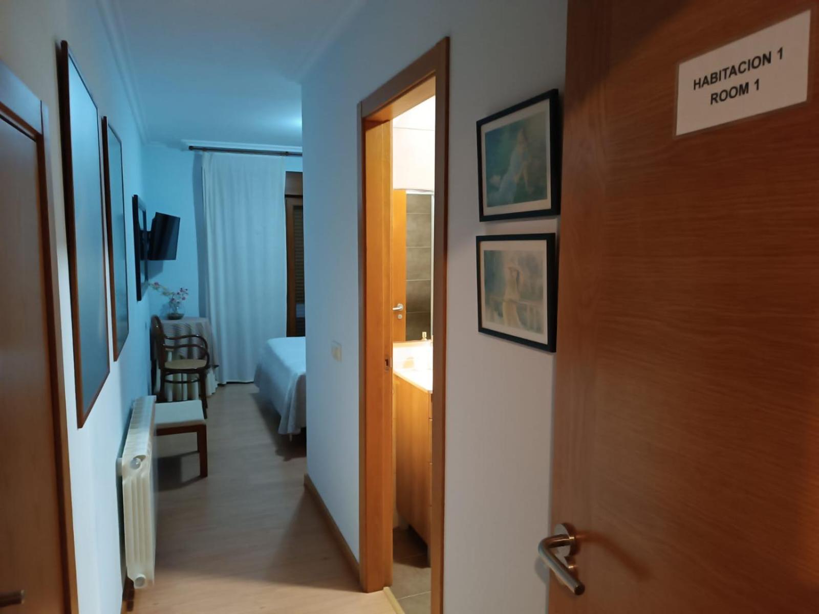 Rooms Peregrinos A Casa Alicia Rosal Exteriör bild